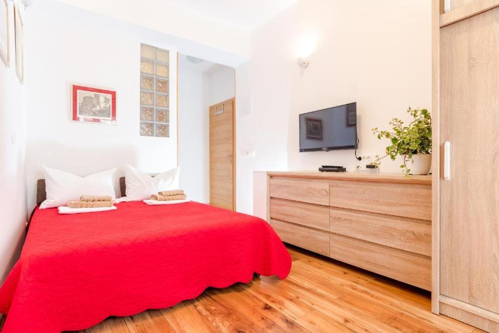 Apartments Yoe Сплит Екстериор снимка